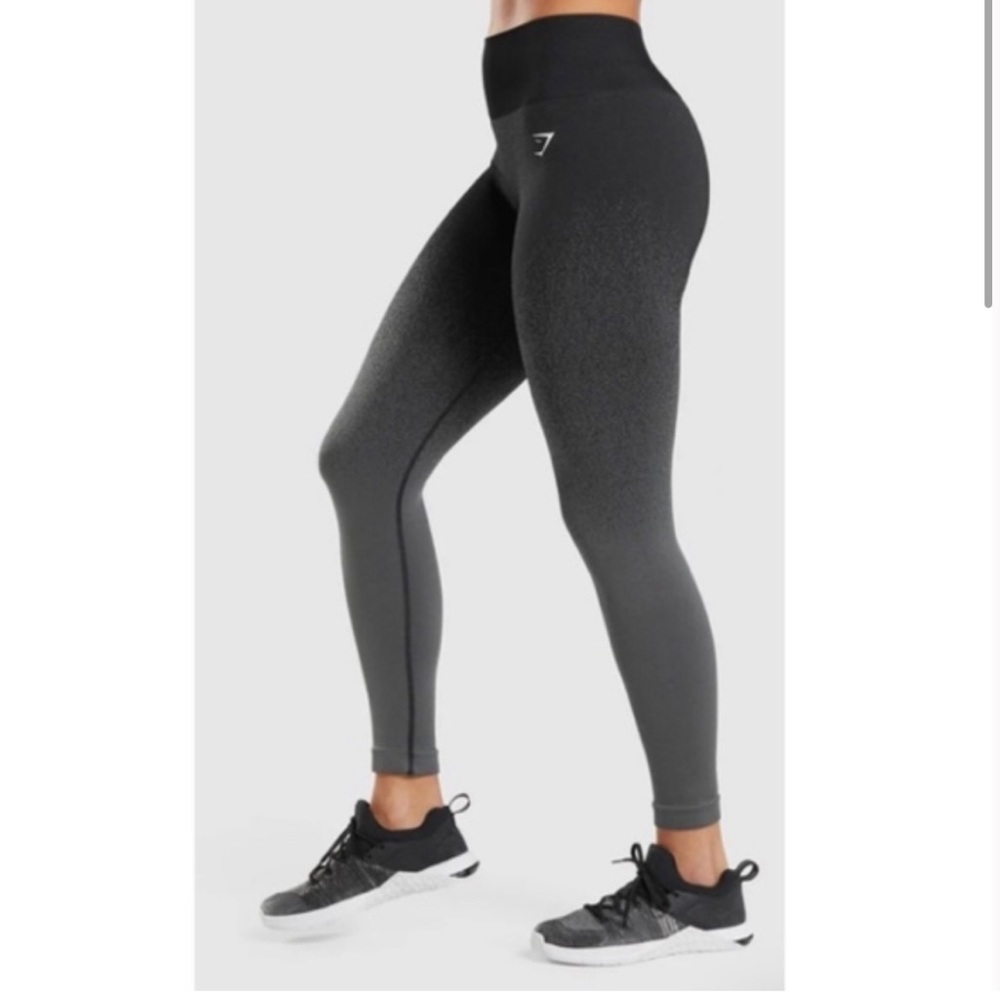 Gymshark workout set - Picture 2 of 3